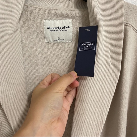 NWT Abercrombie & Fitch - Open-Front Fleece Cardigan - Picture 9 of 14